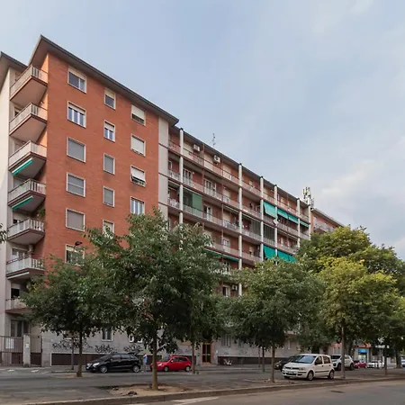 New Apartment Close To Navigli - Iulm - Ponti דירה
