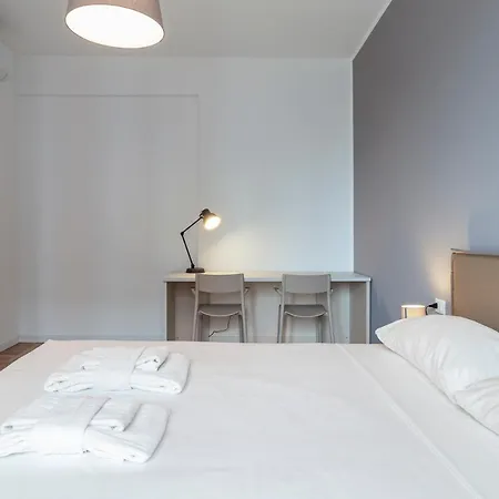 New Apartment Close To Navigli - Iulm - Ponti * ミラノ
